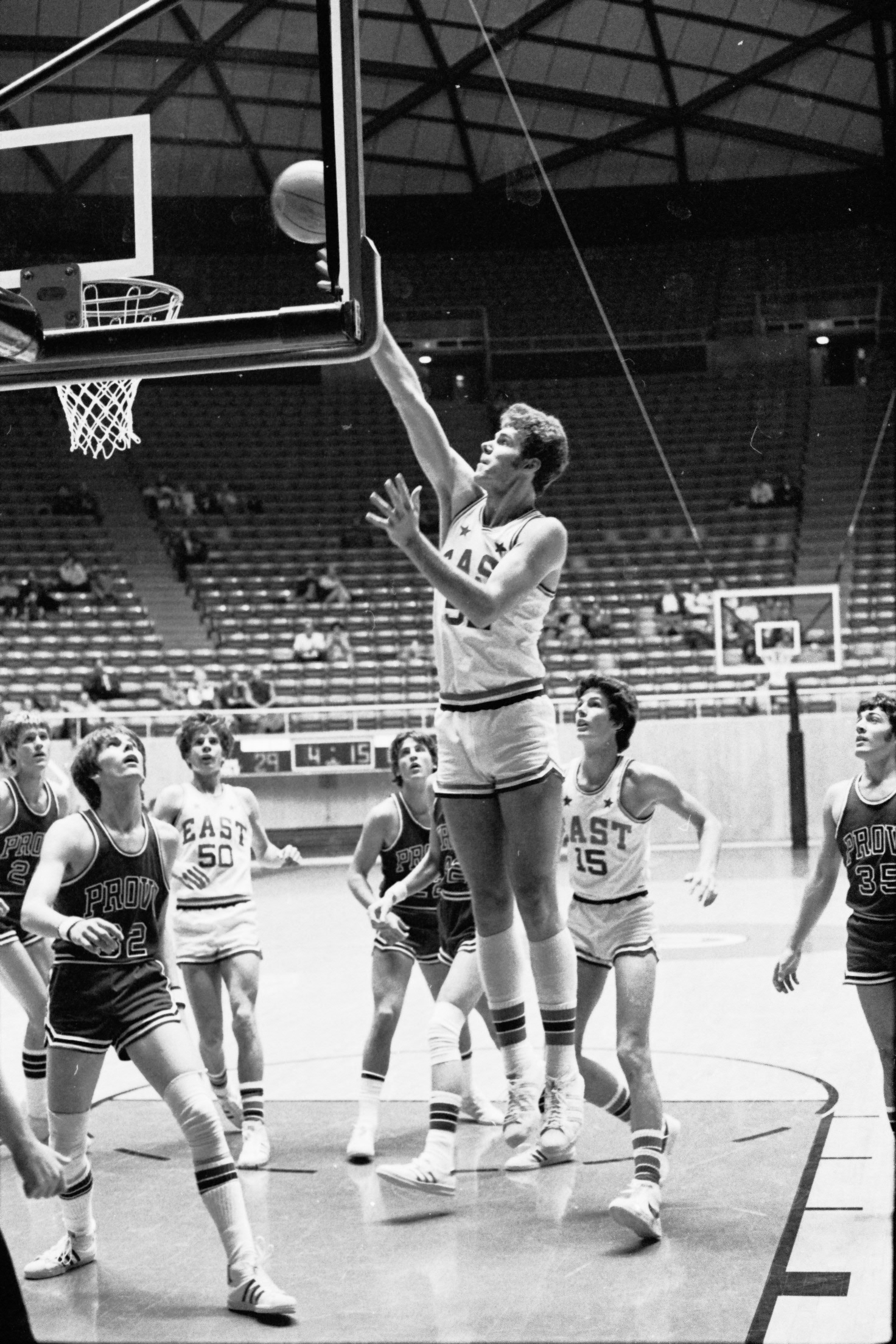 East High Basketball 1975–76